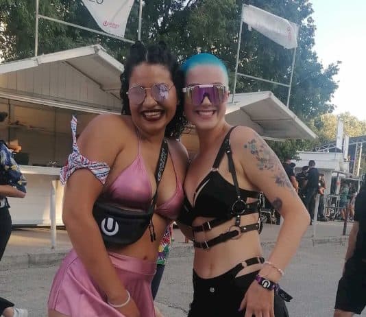 Prozirne hlače, životinjski uzorak: Pogledajte modne kombinacije na Ultri