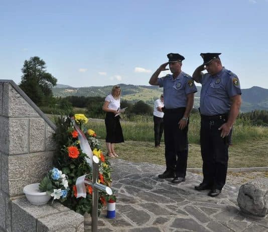 U Pougarju dostojanstveno obilježen Dan hrvatskih branitelja, općine Dobretići. 