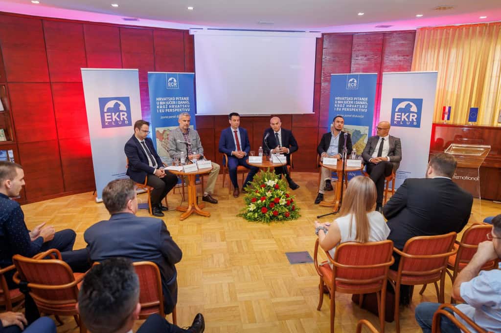 U Zagrebu održana važna panel diskusija o BiH i Hrvatima u njoj: evo što su poručili Raspudić, Knežević, Gudelj, Raguž…