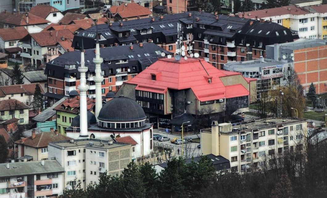 U Žepču dogovorio susret s djevojčicom (13), a građani ga, čini se, dočekali i istukli