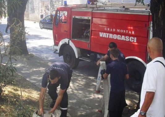 Više požara u Hercegovini: Vatrogasci u jednom danu imali 18 intervencija