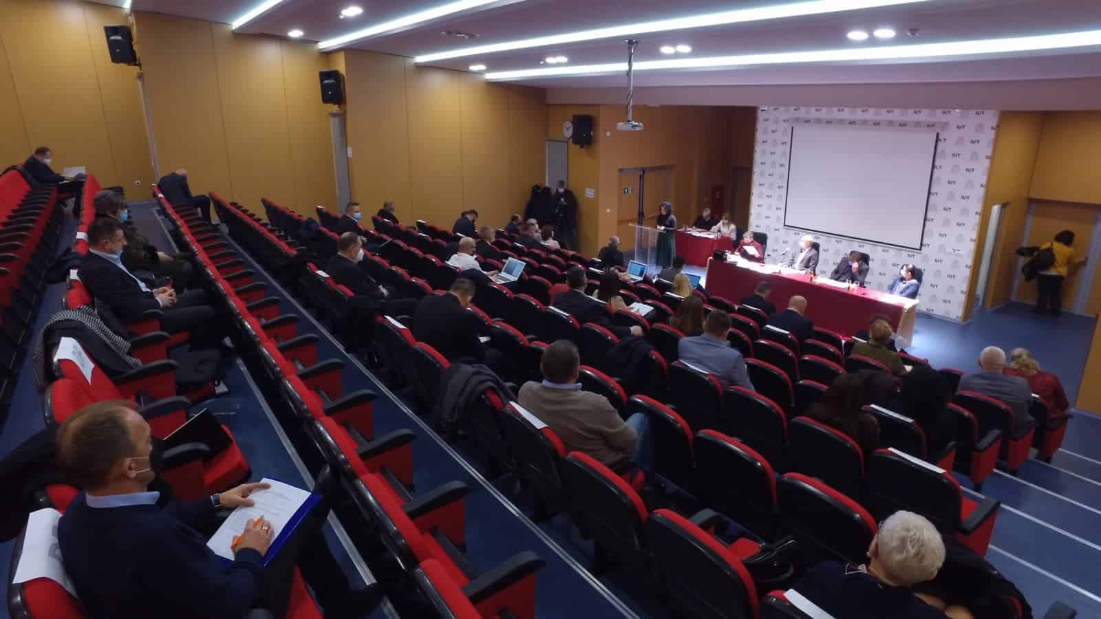 U Središnjoj Bosni će se lomiti koplja za hrvatski klub Doma naroda Parlamenta FBiH