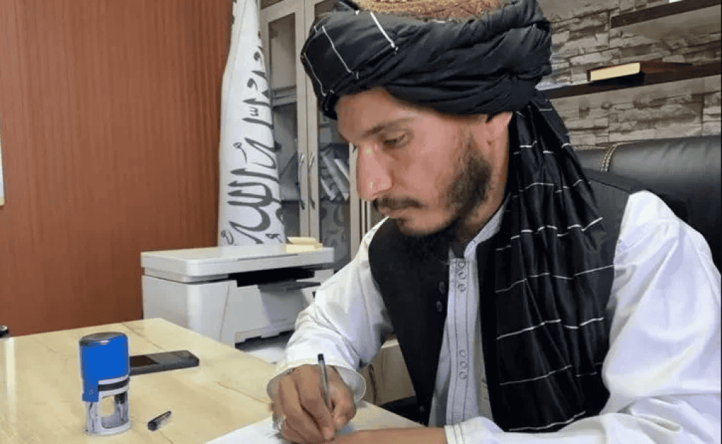 Ovaj talibanski snajperist ubio je desetke Afganistanaca. Sada radi prestižni uredski posao…