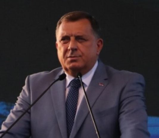 Dodik: Još 100 KM za mlade u prvoj polovici rujna