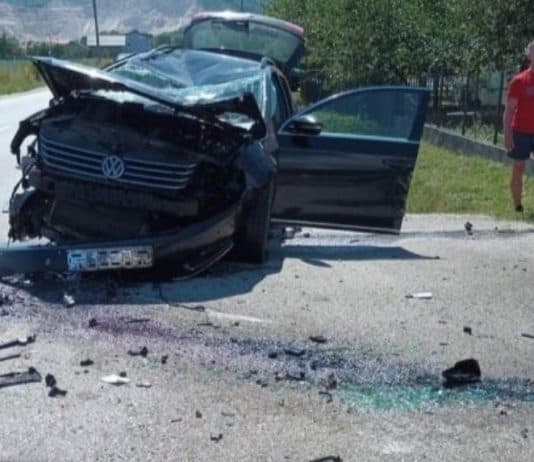 Prometna nezgoda u Vitezu, jedno vozilo sletjelo s kolnika