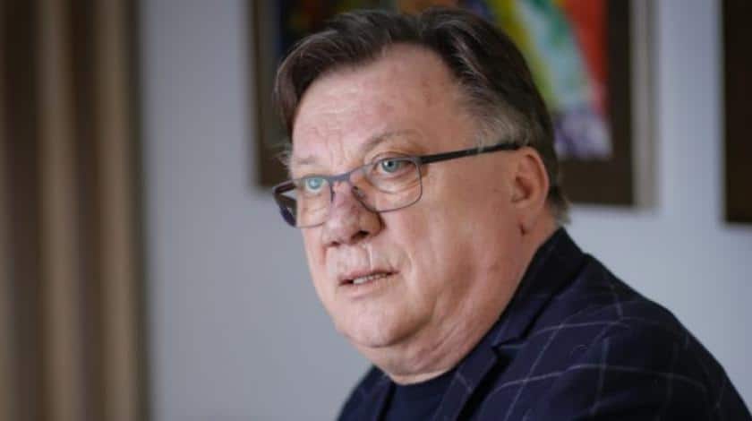 “Nikad nisam napravio kavu, to je ženin posao. Danas se muškarci hvale da dobro kuhaju, prije smo takve zvali papučarima…”