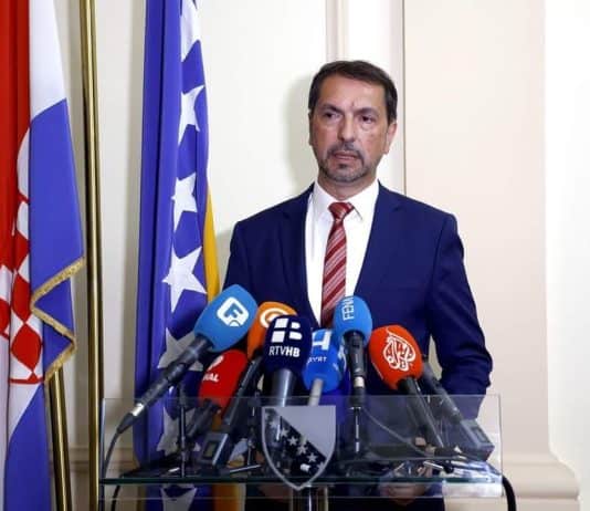 Marinko Čavara za 13 sati najavio press konferenciju