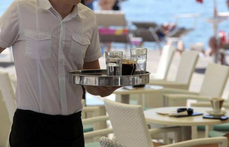 Dogovorili jedno, dočekalo ga sasvim drugo, puno gore. Kad se požalio poslodavcu, ovaj mu odbrusio…