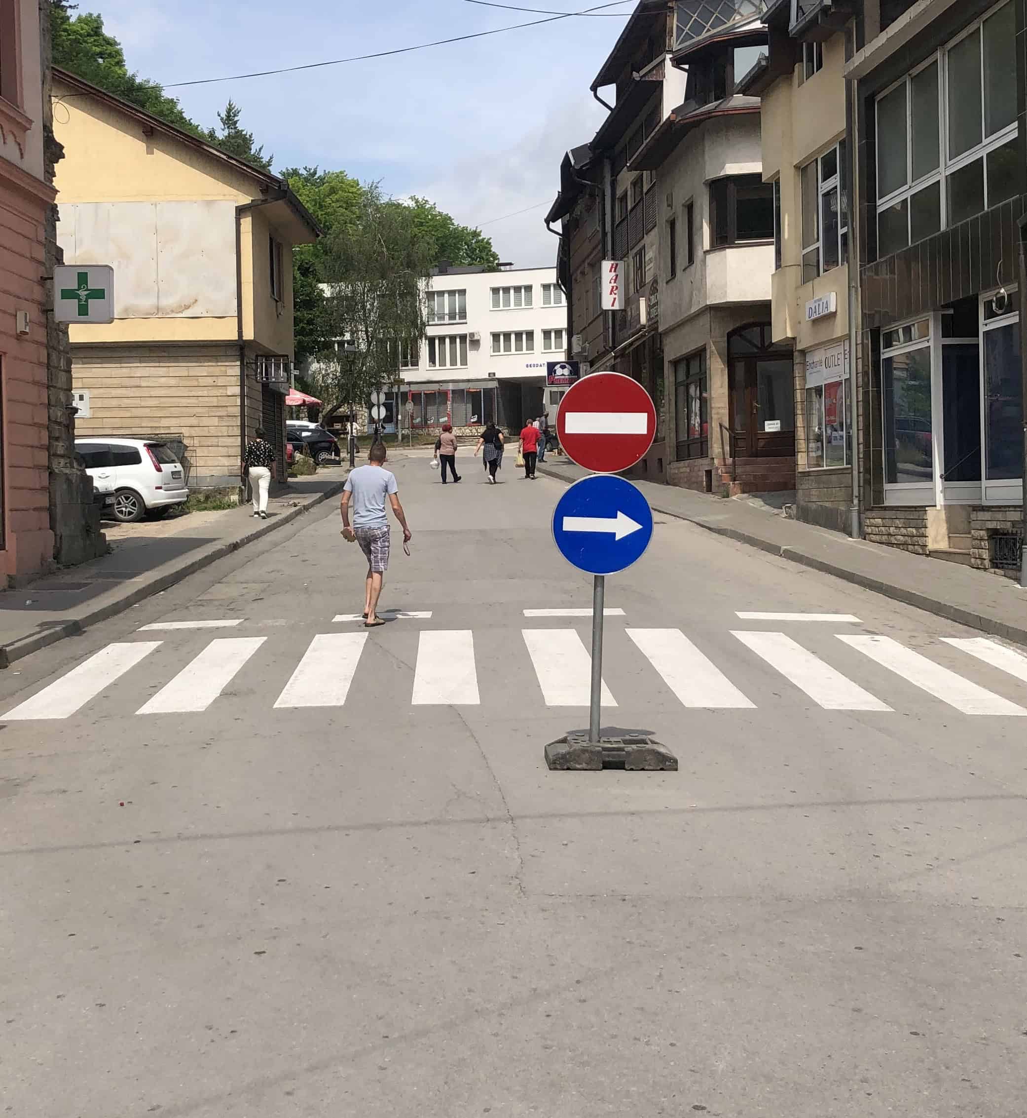 NAŠA ANKETA: Da li ste zadovoljni regulacijom prometa ovog ljeta u Jajcu?