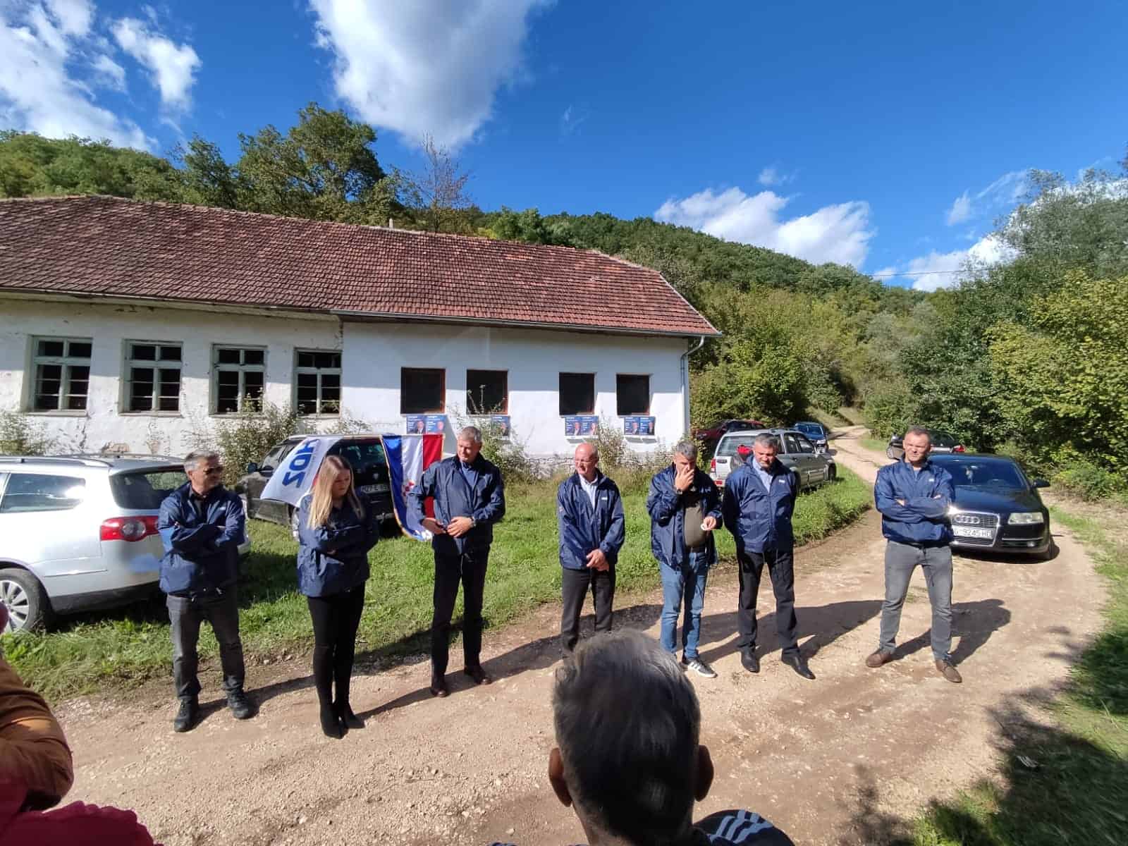 Kandidati HDZ-a posjetili danas mještane Smionice