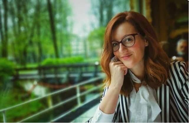 Komšićeva neobrazovana veleposlanica kočijaškim rječnikom izvrijeđala Mršića: Smeće jedno podlo, HDZ-ovsko, fašistoidno…