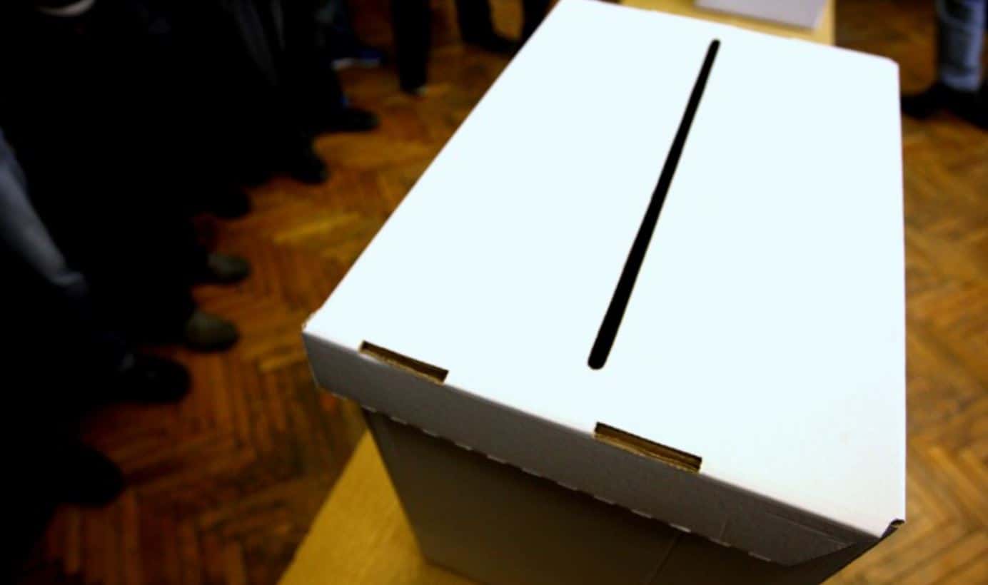 Čudna li čuda: brojne nepravilnosti na biralištima u BiH, SIP na nekim mjestima naredio ponovno brojanje