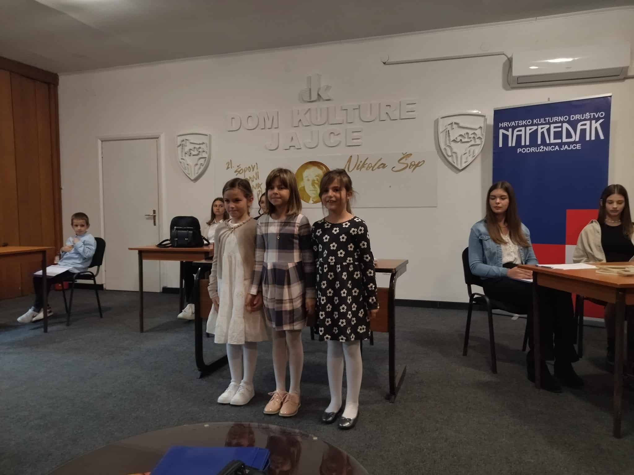 Šopovi dani na Plivi: Večer poezije “Pjesme iz školske torbe”