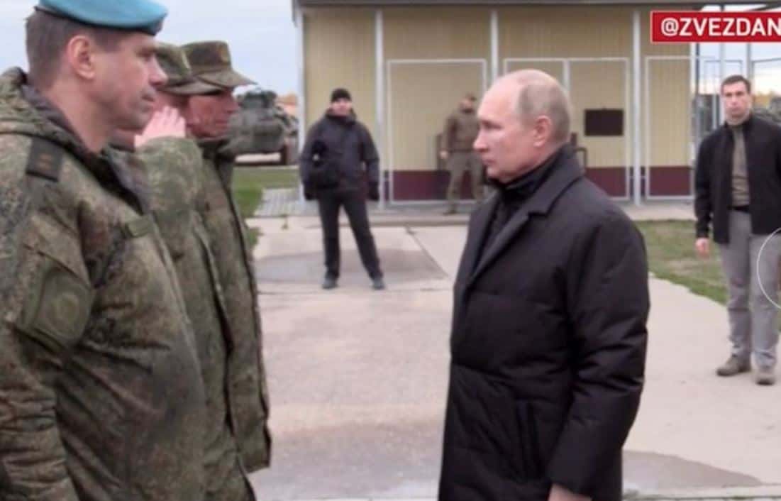 Fotke se rašile kao maslačak na vjetru: nosi li Putin sa sobom okolo nuklearni kovčeg?