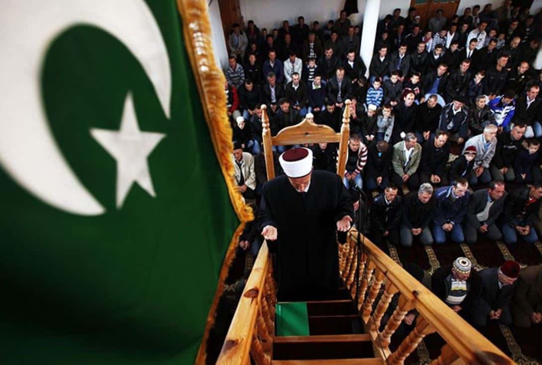 Hrvatski politolog sasvim otvoreno: Islamska zajednica u BiH je produžena ruka SDA, zato vrše napade na Schmidta