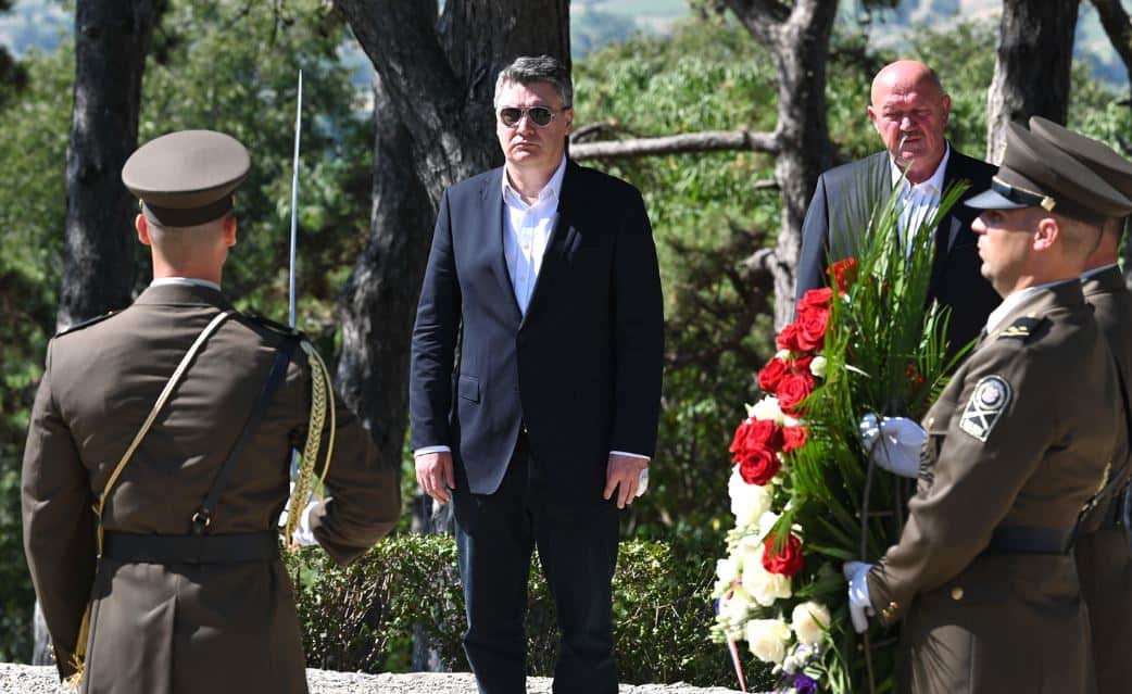 Milanović o misiji Althea u BiH i pismu Borella Radmanu: “Tretira nas se kao obične, jadne luzere”