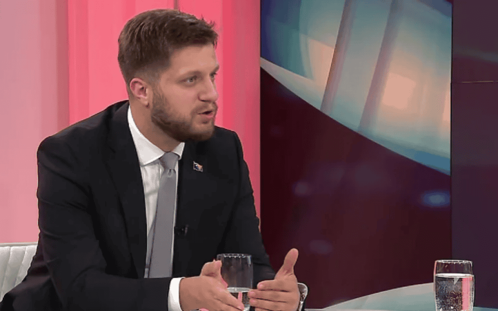 Irfan Čengić:  “U ovom trenutku po matematikama je HDZ neizbježan, tijekom formiranja nove vlasti ne ulazi u koalicije već u partnerstva za formiranje vlasti”.