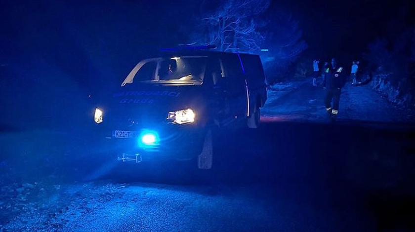 Strašna nesreća: Vatrogasci sjekli automobil da izvuku poginulu osobu