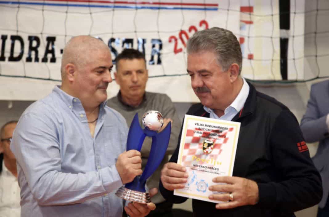 Lijep sportski događaj u HNŽ-u: Herceg predao pokal pobjednicima tradicionalnog Hvidrina turnira