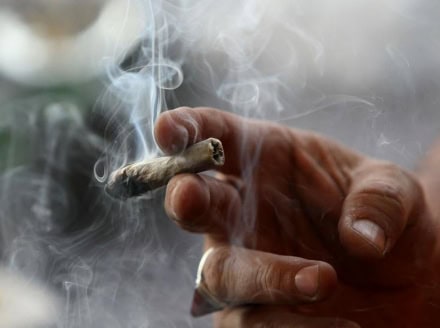 Muškarac iz BiH “pao” zbog droge: Mirisao na marihuanu, pronašli mu kokain