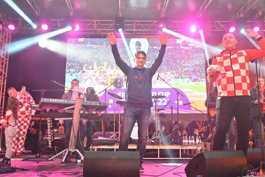 Pogledajte poruke koje je hrvatski izbornik poslao sa svog dočeka u rodnom Livnu