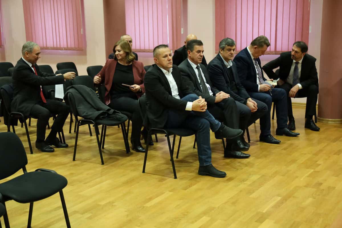 Sutra sjednica Predsjedništva HNS-a u Mostaru, razgovarat će se o završnim aktivnostima pred subotnje zasjedanje Sabora