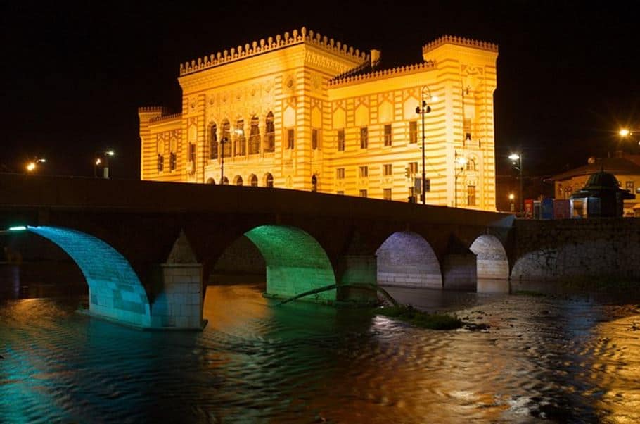 U Sarajevu danas sporazum potpisuju Čovićev HDZ, Dodikov SNSD i Osmorka, evo što on predstavlja