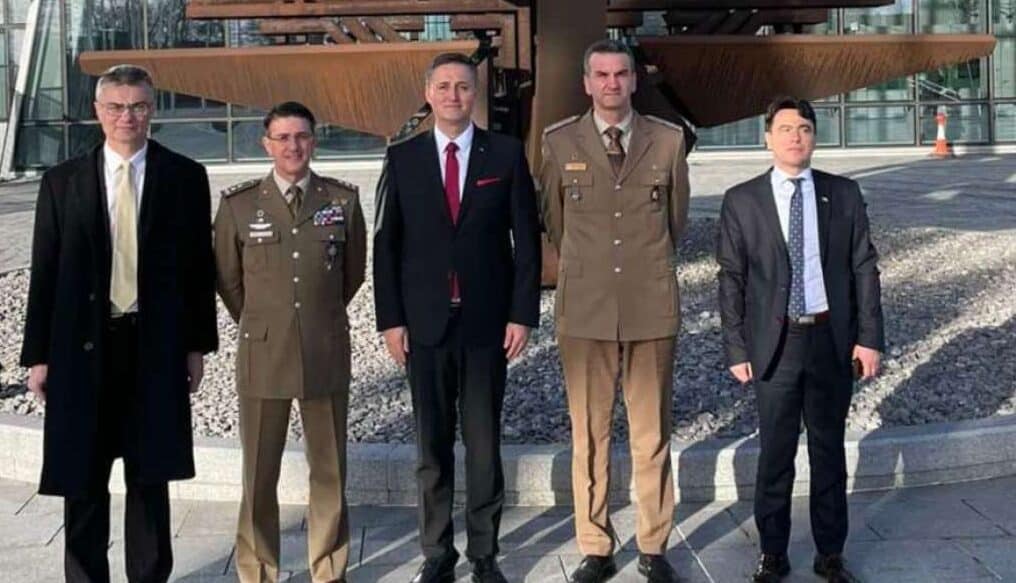 Bećirović u Bruxellesu s veleposlanicima Turske, Slovenije, Poljske i Ukrajine: BiH će nastaviti svoj NATO put