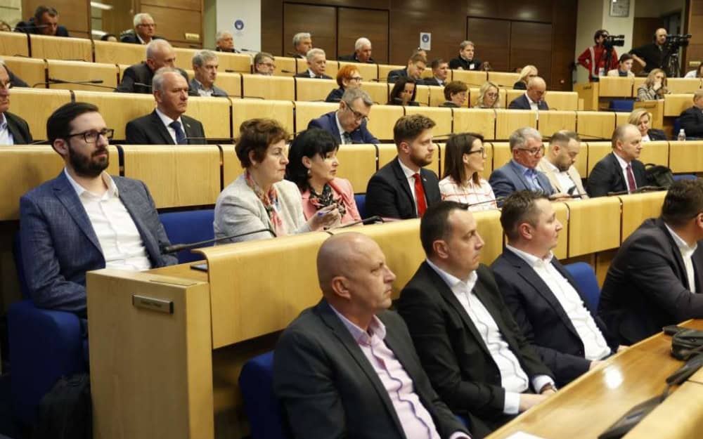 Usvojeni financijski planovi Federalnog zavoda za zapošljavanje i FERK-a