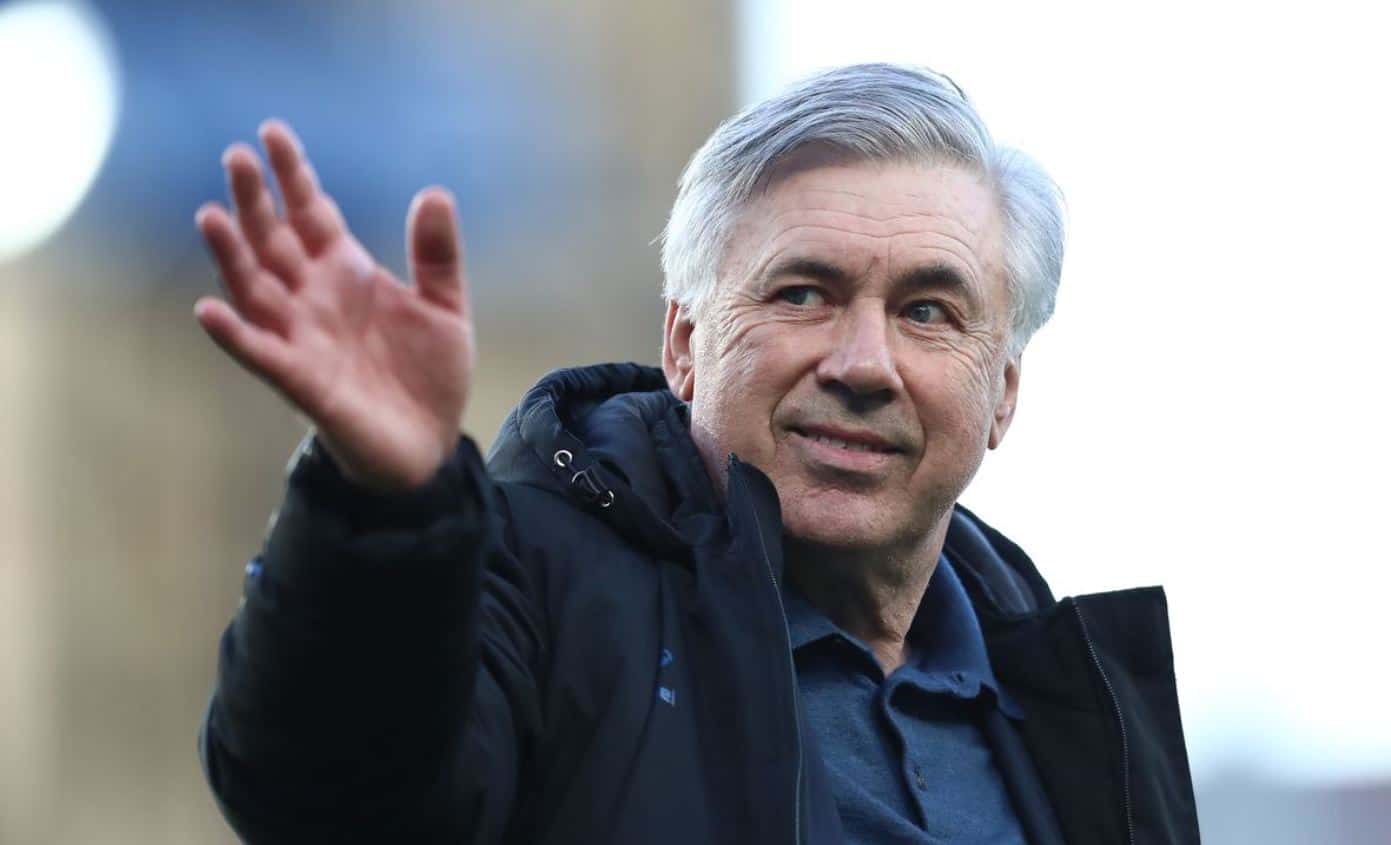 Ancelotti biranim riječima o Luki: “Moje mišljenje je da Realove legende karijeru moraju završiti u Realu”