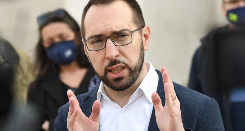 Pogledajte što je sve zagrebački gradonačelnik morao obećati radnicima Holdinga da bi spriječio totalni kolaps i blokadu grada