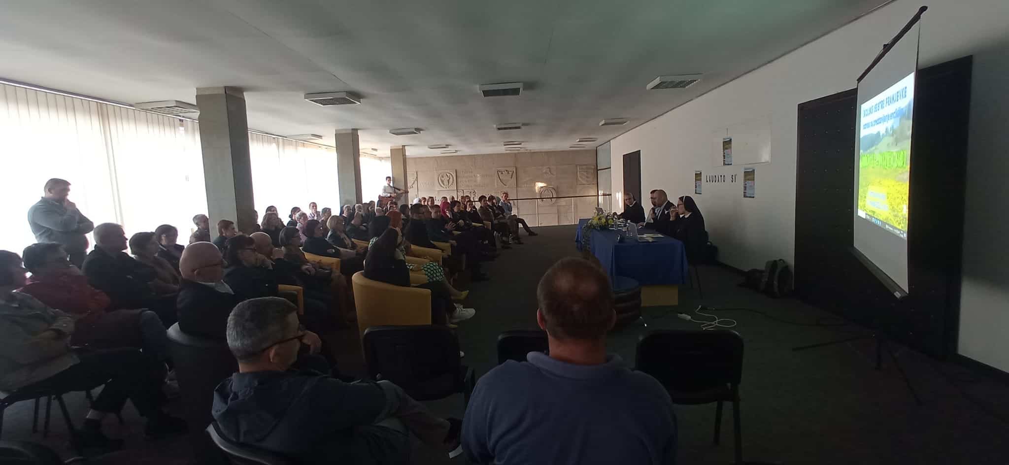 Sinoć u Domu kulture Jajce: LAUDATO SI’- HVALJEN BUDI