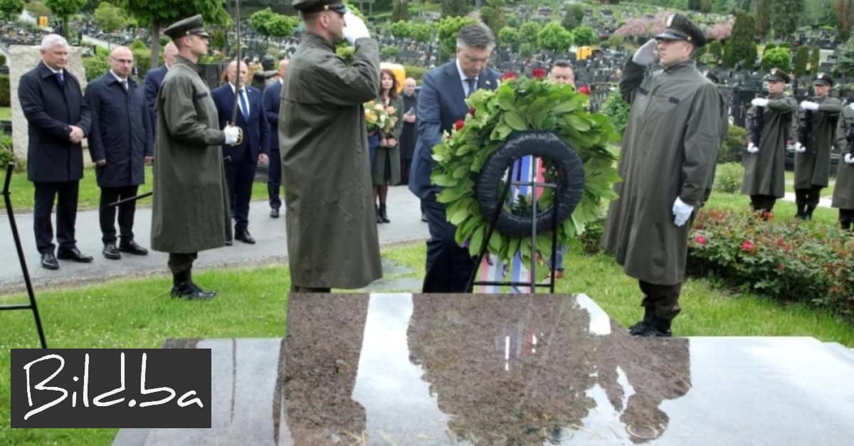 FOTO Izaslanstva na Mirogoju povodom godišnjice smrti Gojka Šuška: 'Bio je doista čovjek od velike odanosti'