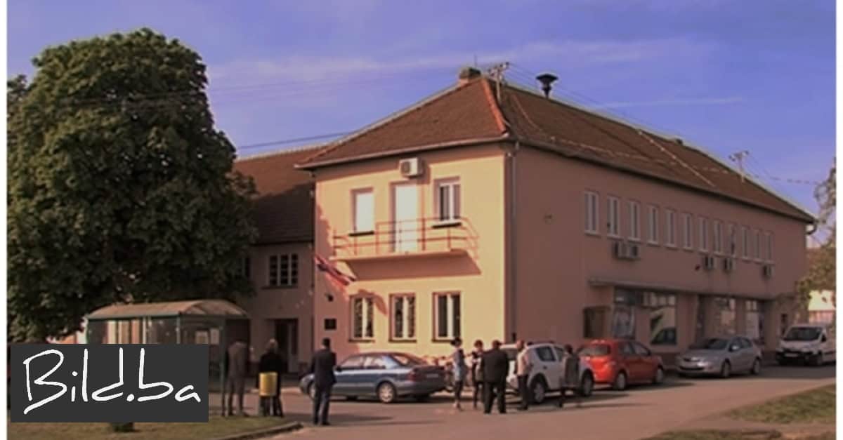 HDZ-ovog načelnika gospođa optužila za seksualno uznemiravanje, dao je ostavku u stranci, ali ostaje načelnik…