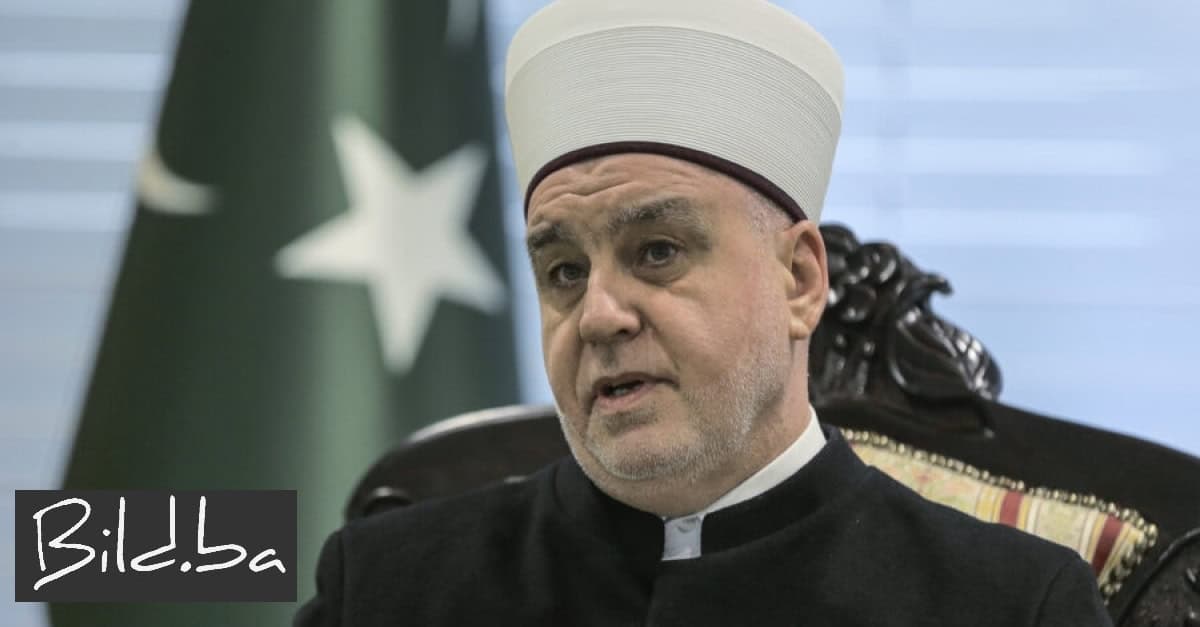 Kavazović: 'Dok Dodik i Schmidt igraju svoju predstavu, država nam curi kroz prste poput pijeska'