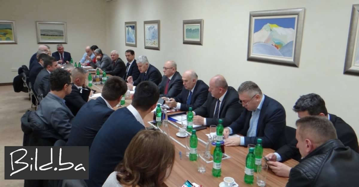 Danas proširene sjednice Predsjedništva HDZ BiH i Hrvatskog narodnog sabora, evo o čemu će se raspravljati