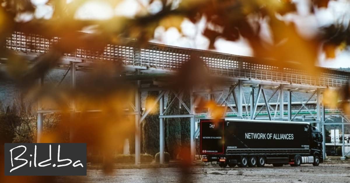 Neki terorist je Aluminiju prijetio bombom, policija je obavila očevid 