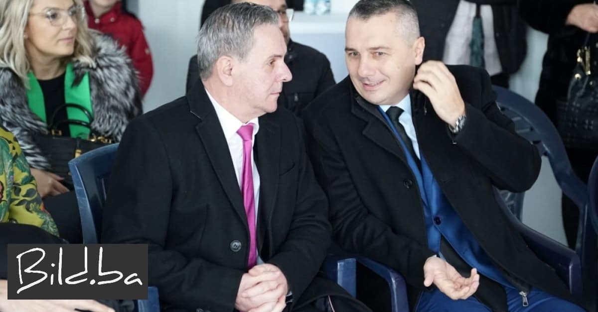 U Čapjini je danas počeo novi život za 42 obitelji kojima su uručeni ključevi novih stanova