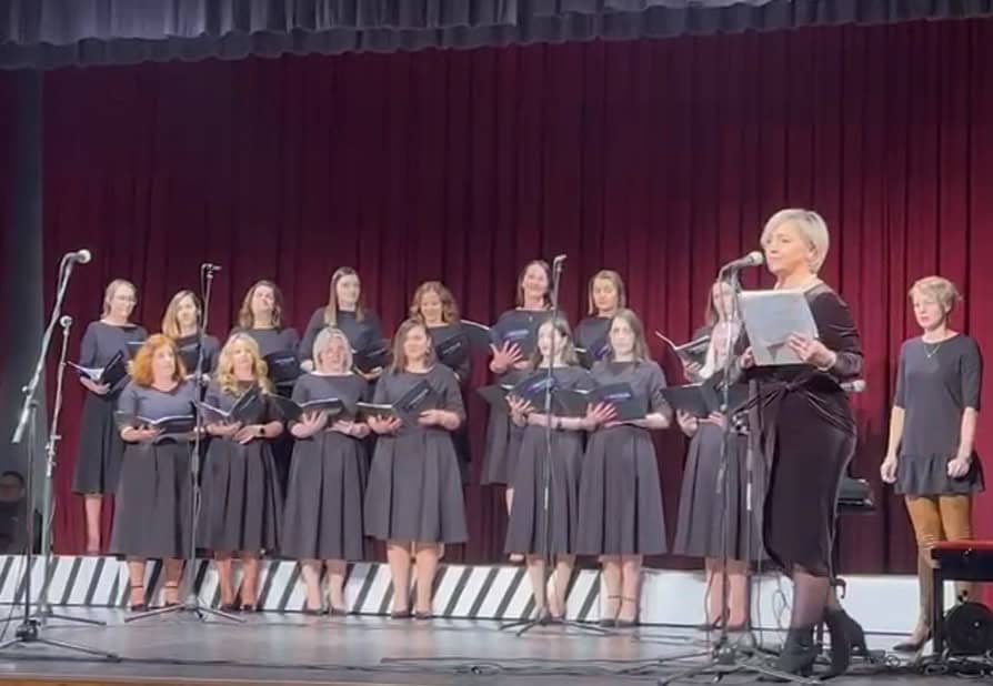 Zbor Nikola Šop nastupio na Večeri Hrvata Središnje Bosne. Pogledajte cjelokupan nastup