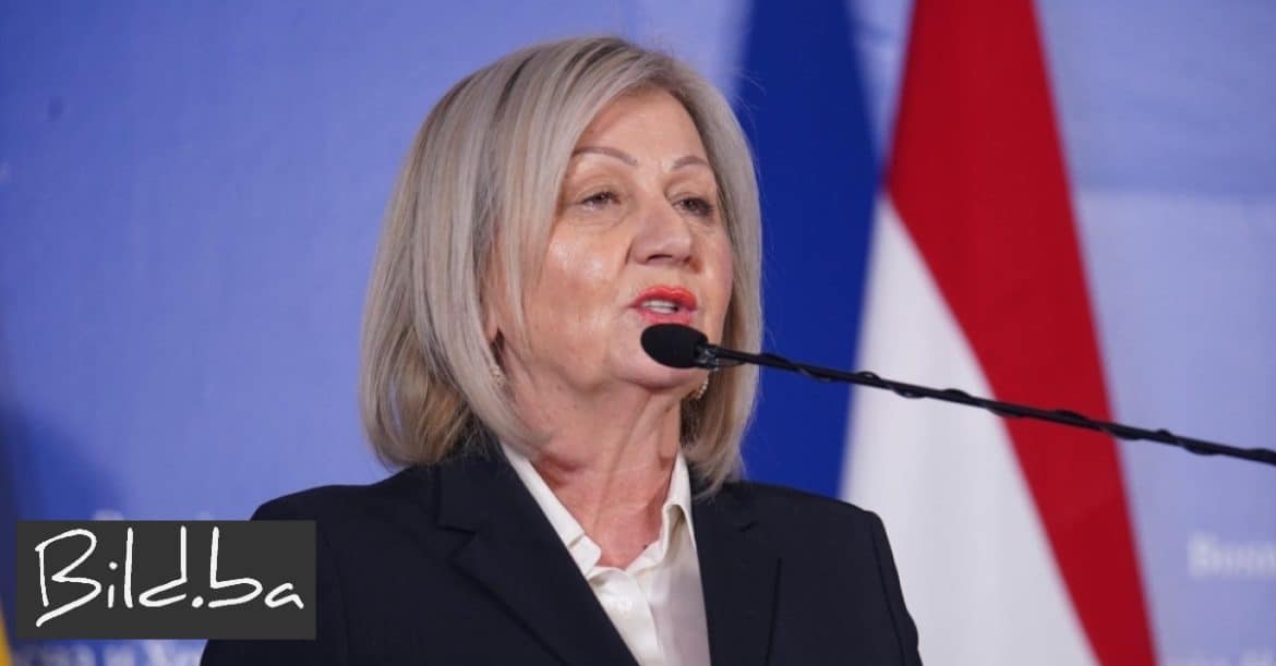 Krišto: 'Za slobodu i demokraciju hrvatskog naroda branitelji su žrtvovali svoje živote, oni nam trebaju biti uzor'