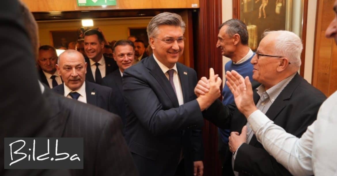 Plenković: 'Poručujem partnerima da ne vjeruju Milanoviću, znam da okolo zove ljude zbunjuje ih i laže'