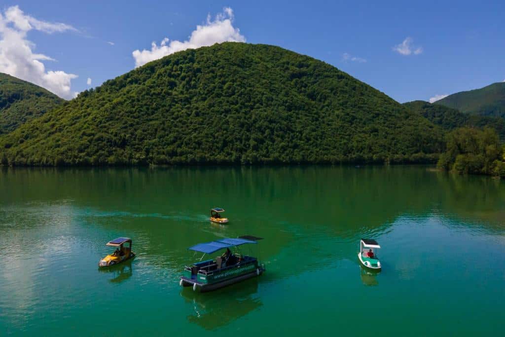 Obavijest o Javnom otvaranju ponuda za dodjelu podrejona, vezova i zimovnika za plovila u zakup