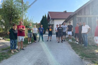 Predsjedatelj OV Jajce Topić u posjeti Podmilačju: Izigrani mještani ne daju vodu iz Resnika