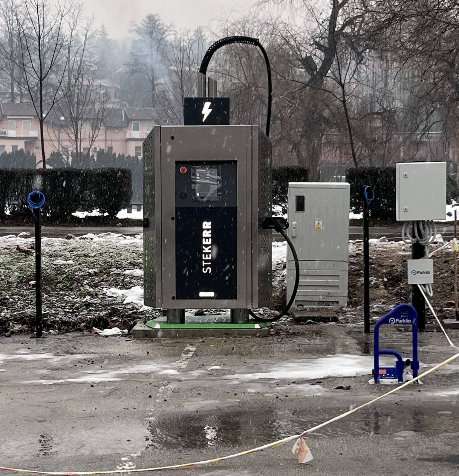 Jajce: Postavljena punionica za električna vozila