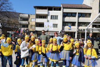 Pokladna povorka od 1000 djece u Jajcu