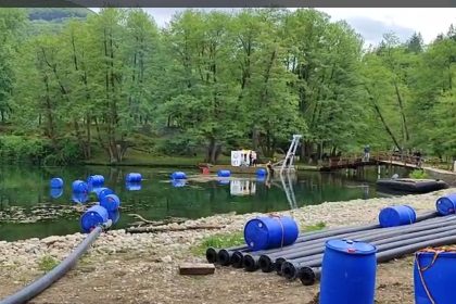 Počelo je čišćenje mulja sa dna Malog Plivskog jezera