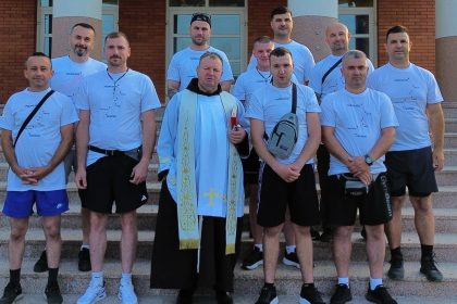 I ove godine: Hodočasnici iz Okučana krenuli put Podmilačja, na zavjet Svetom Ivi