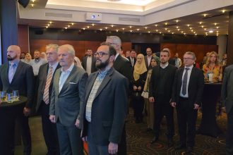 Dok je Amerika na rubu rata s Iranom BiH političari na gostovanju kod Iranaca