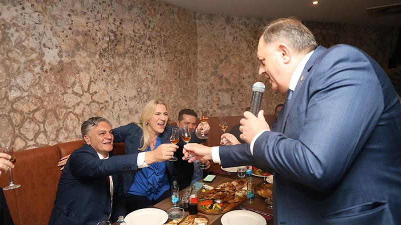 Zukanizacija ili Ramoizacija bošnjačke politike?