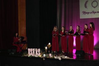 Glazba koja spaja: Uskrsni koncert u Jajcu oduševio publiku